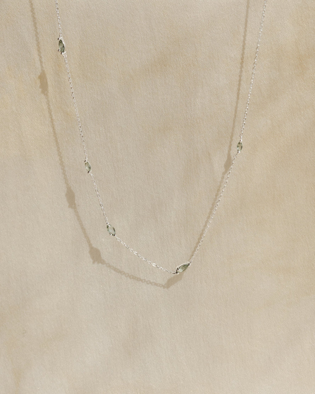 Leaflet Necklace