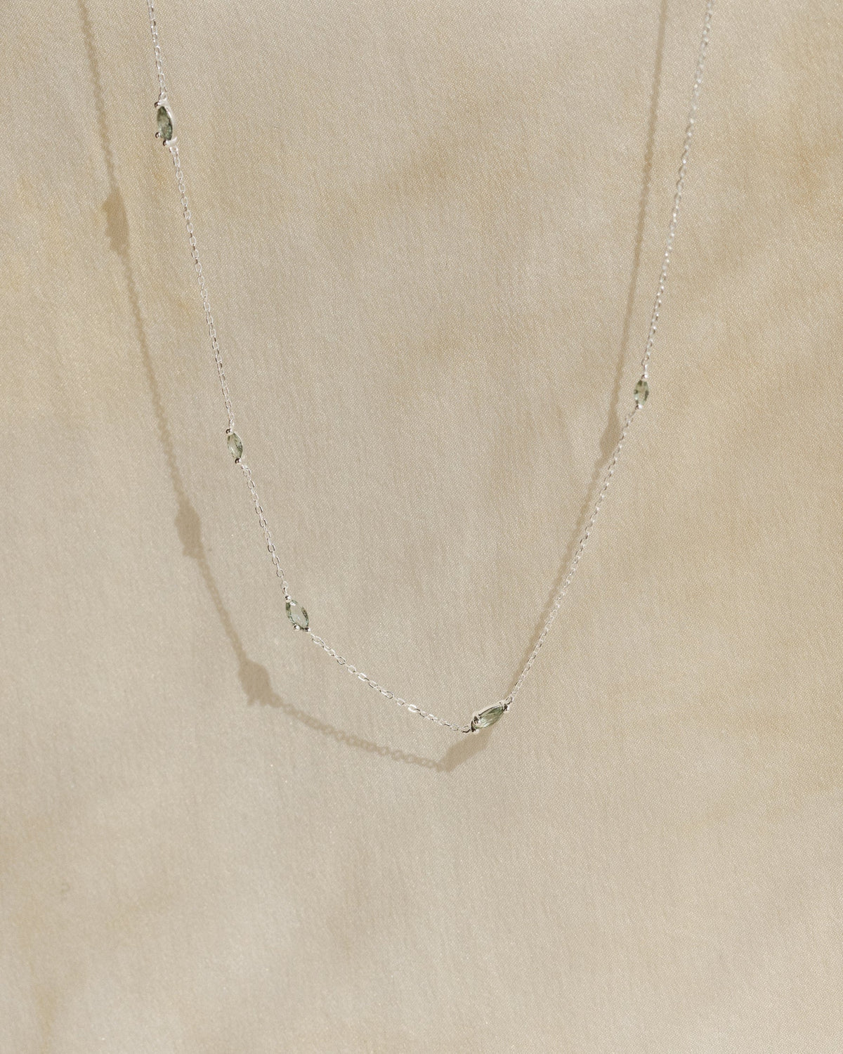 Leaflet Necklace