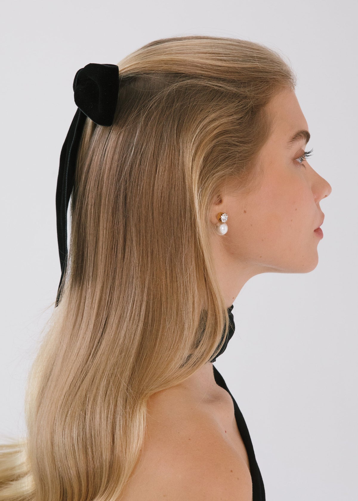 Vivienne Velvet Bow