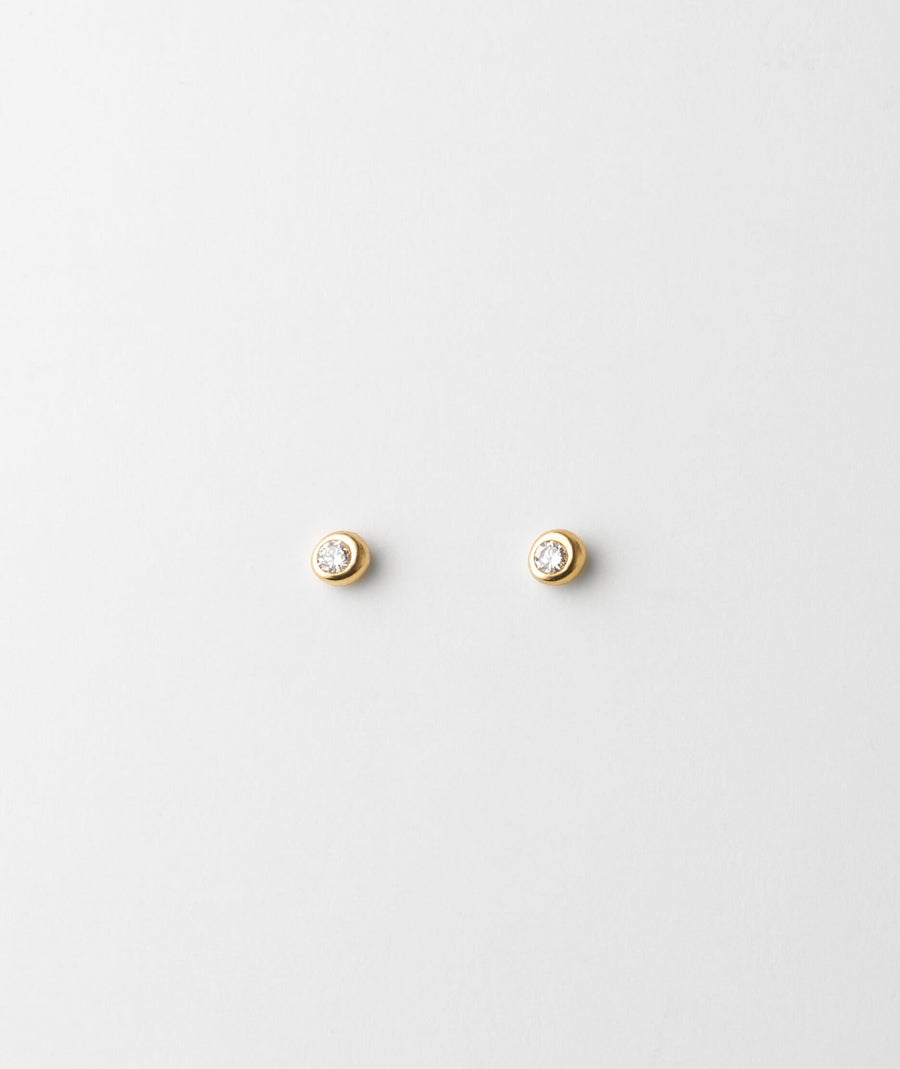 Gaia White Sapphire Solitaire Studs